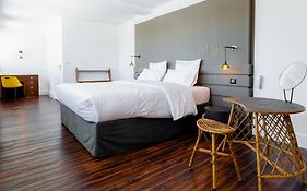 Bateau Libre Hotel